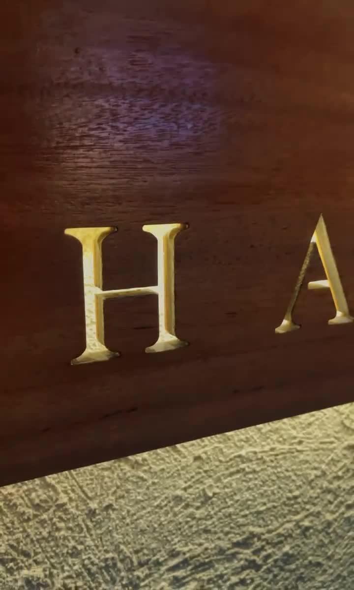 🍽️佐敦 Fine Dining ~~ Hara🍽️  餐厅地理位置喺佐敦官涌街，邻近于西九龙站、佐敦站，行5至10分钟就可以去到尖沙咀广东道  餐厅食物种类好多，欣赏佢个西班牙海鲜饭🥘，用上西班牙当地种植嘅米，再加上新鲜嘅海鲜！食落口一啖啖香浓嘅海水味混合咗西班牙米真系好好味  餐厅环境非常之舒适，三五知己聚餐又得，情人约会非常合适！  #finedining